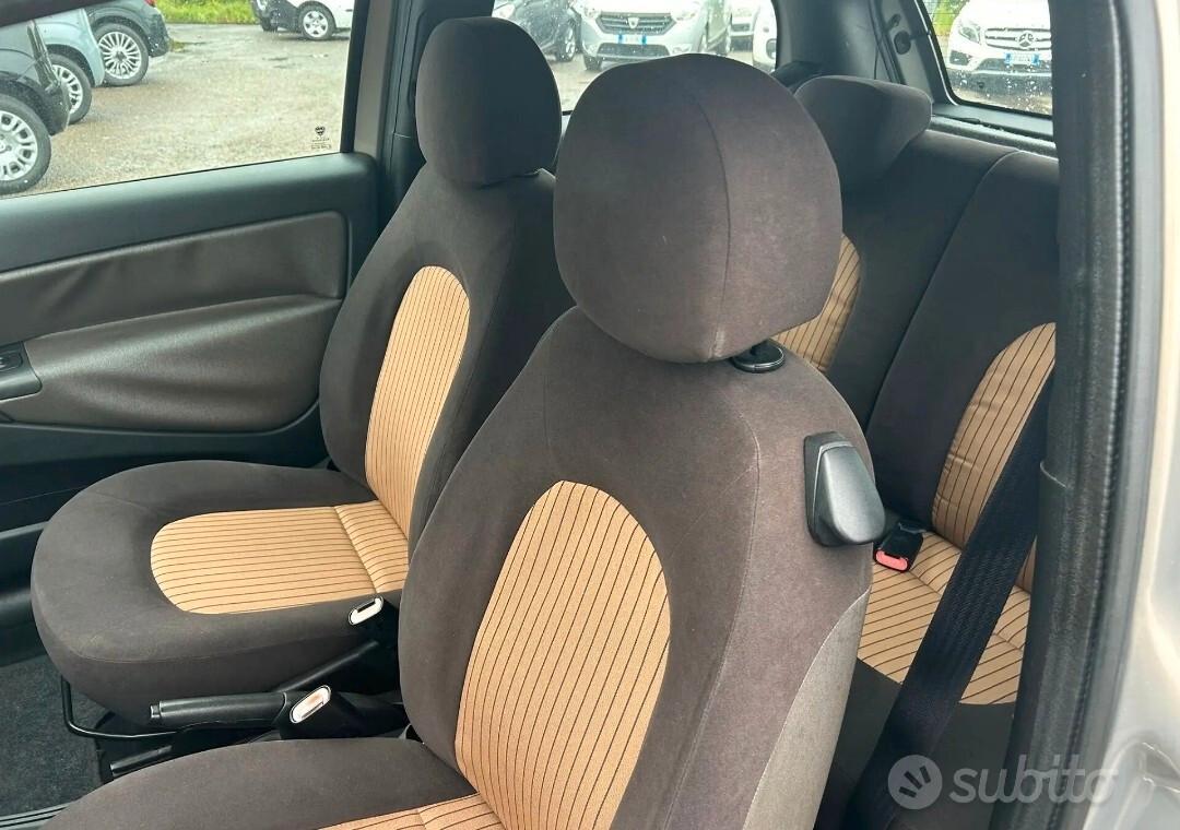 Lancia Ypsilon 1.2 Oro GPL