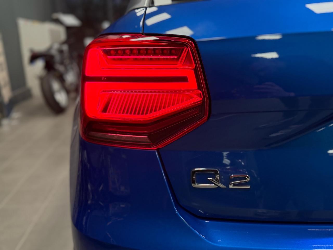 Audi Q2 35 TDI S tronic Business
