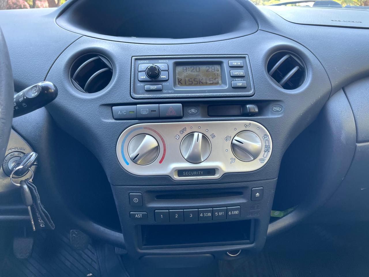 Toyota Yaris Verso 1.4 Tdi D-4D cat Sol '03