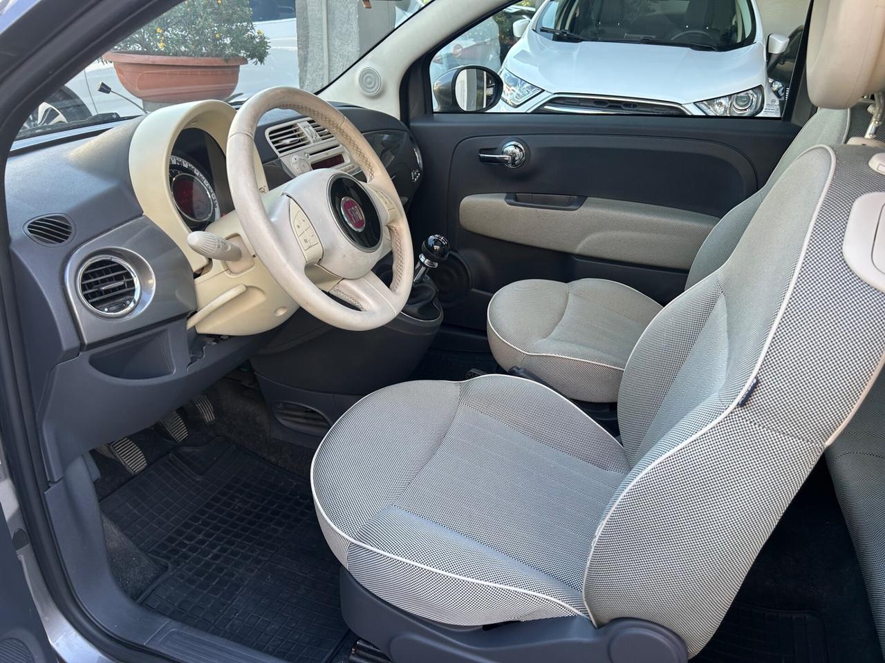 Fiat 500 1.2 Lounge “ NEOPATENTATI!!!!!!”