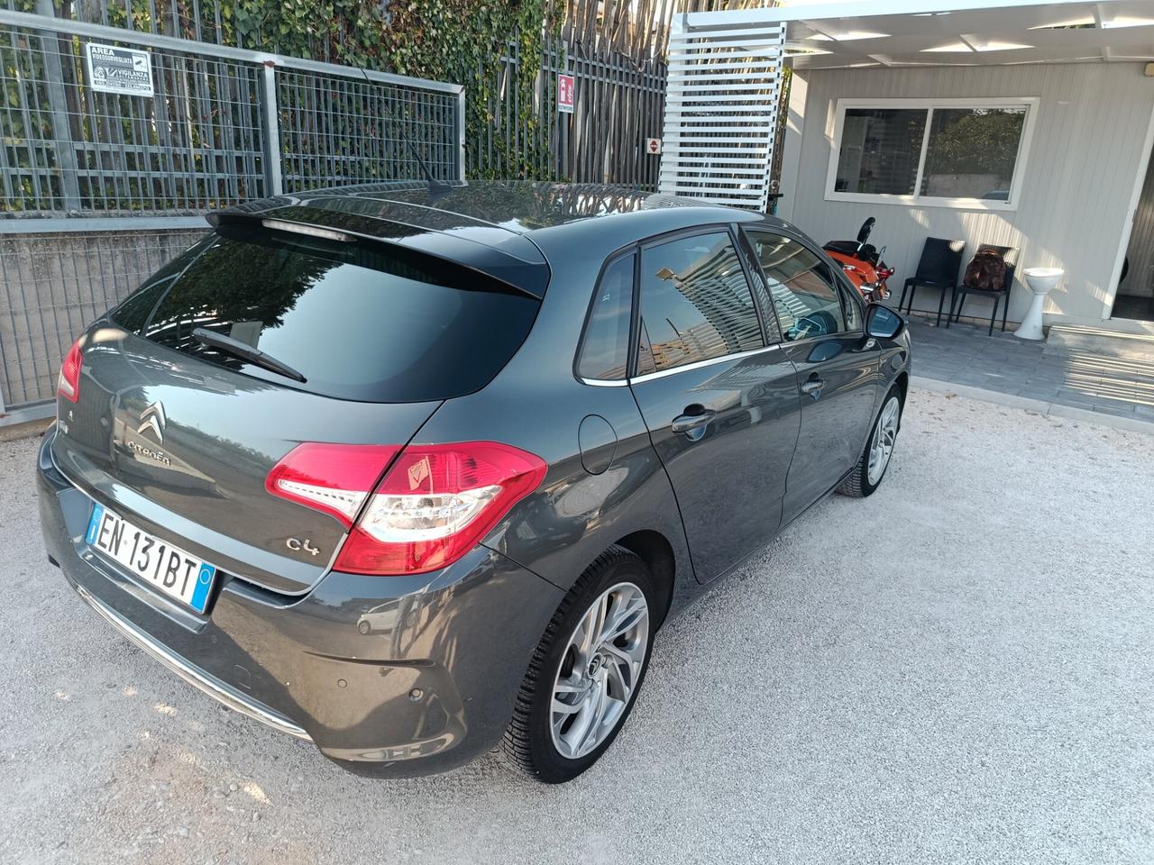 Citroen C4 1.6 e-HDi 110 airdream CMP6 Exclusive