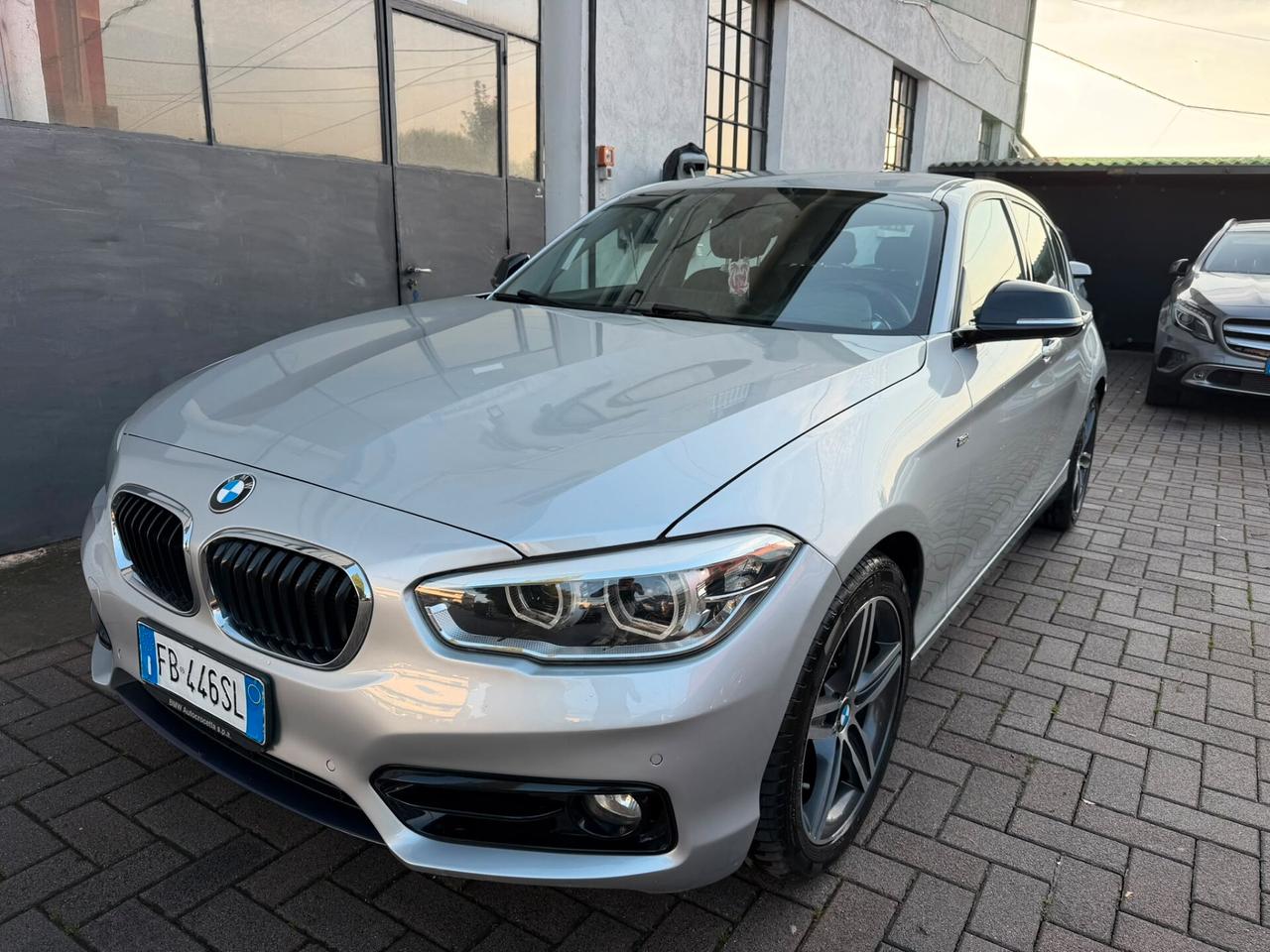 Bmw 120 120d xDrive 5p. Sport