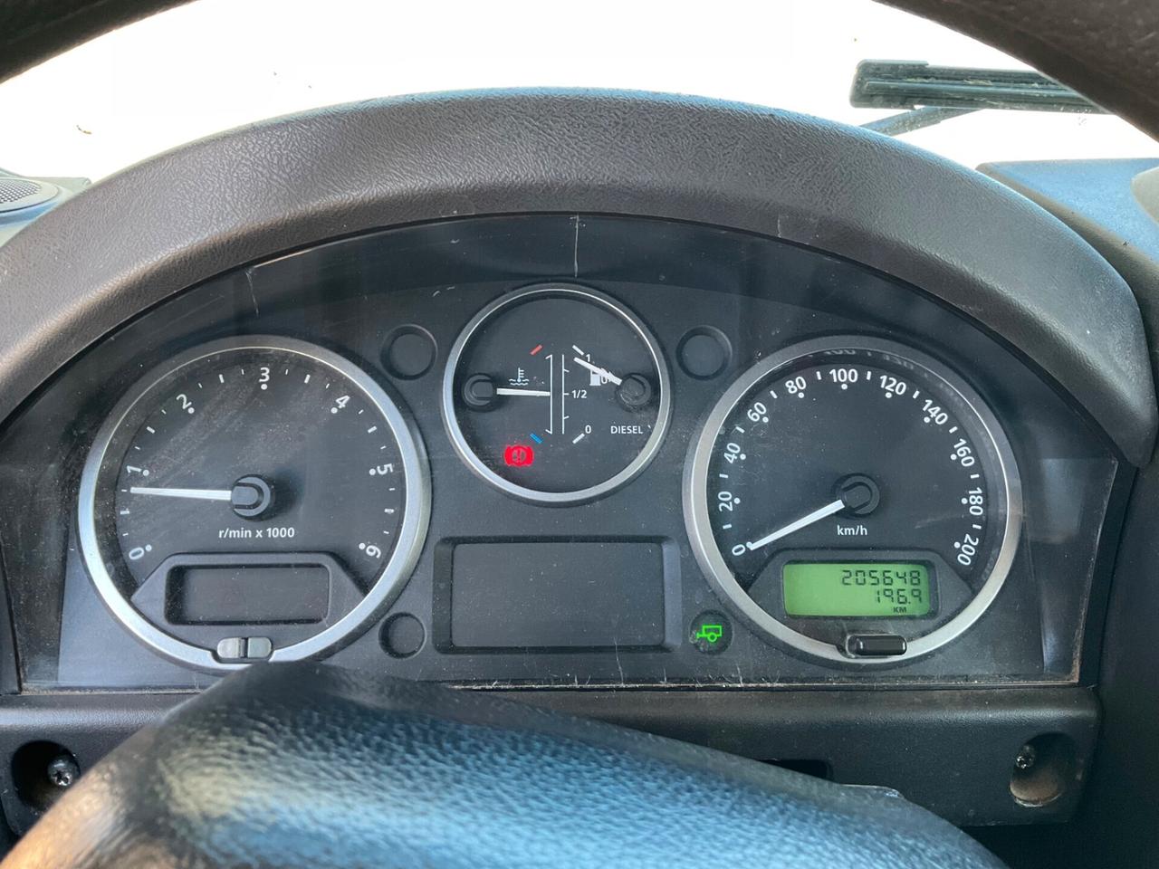 Land Rover Defender 110 2.4 TD4 Station Wagon N1