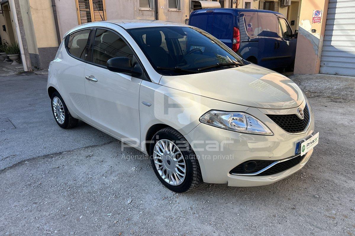 LANCIA Ypsilon 1.3 MJT 16V 95 CV 5 porte S&S Silver