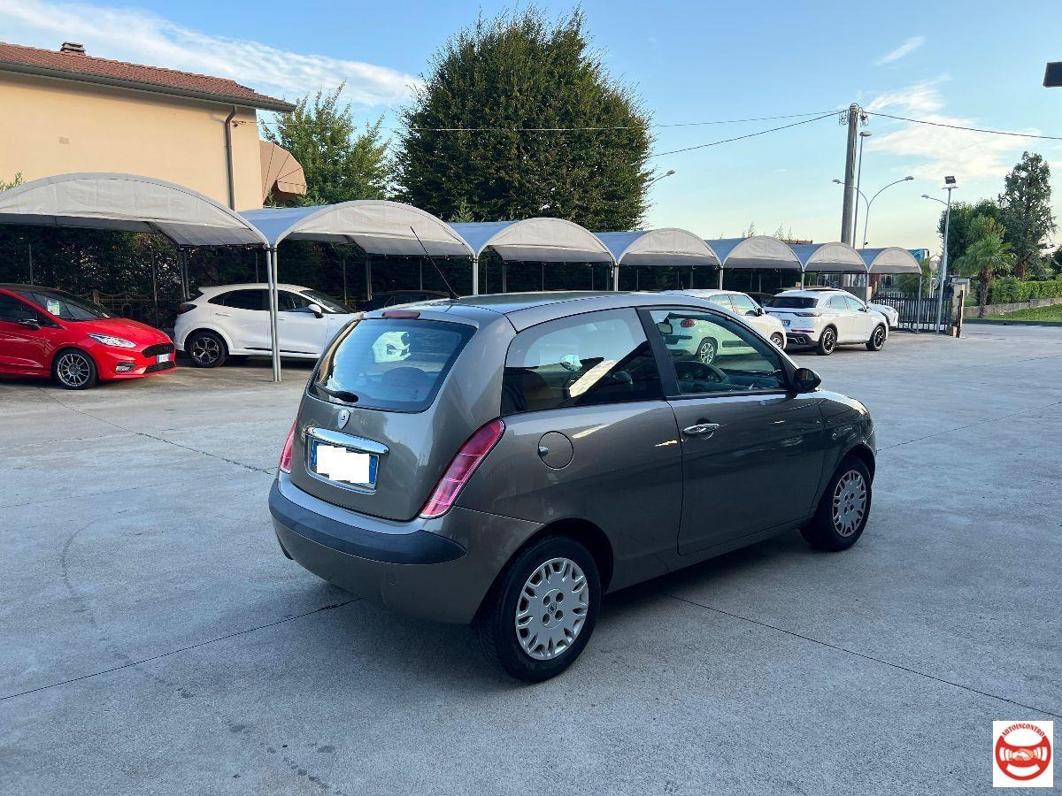 LANCIA - Ypsilon 1.2 8v Oro