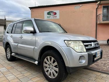 MITSUBISHI Pajero 3.2 DI-D 16V aut. 7p. Instyle DPF