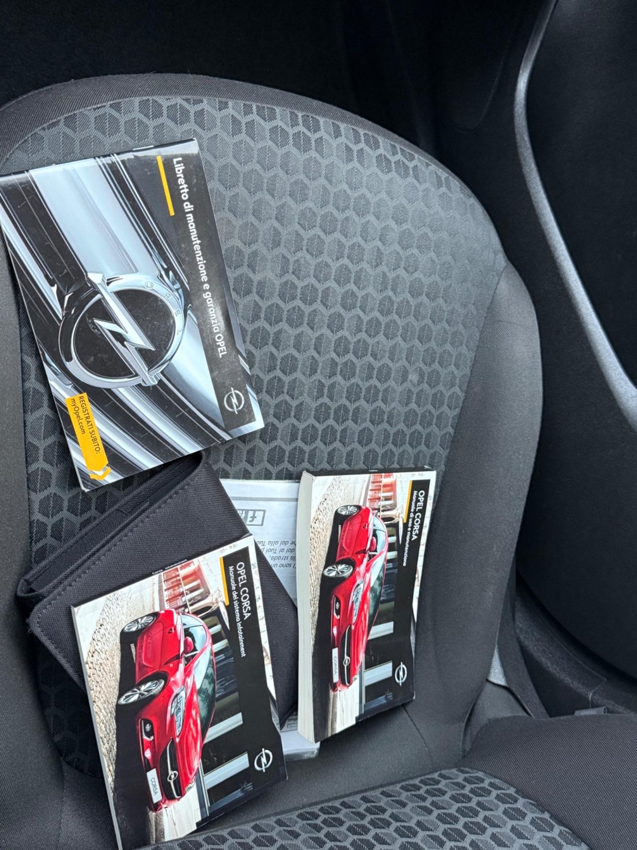 Opel Corsa 1.4 90CV GPL Tech 5 porte Cosmo