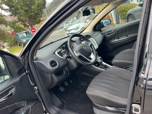 LANCIA Delta 2.0 MJT DPF Platino
