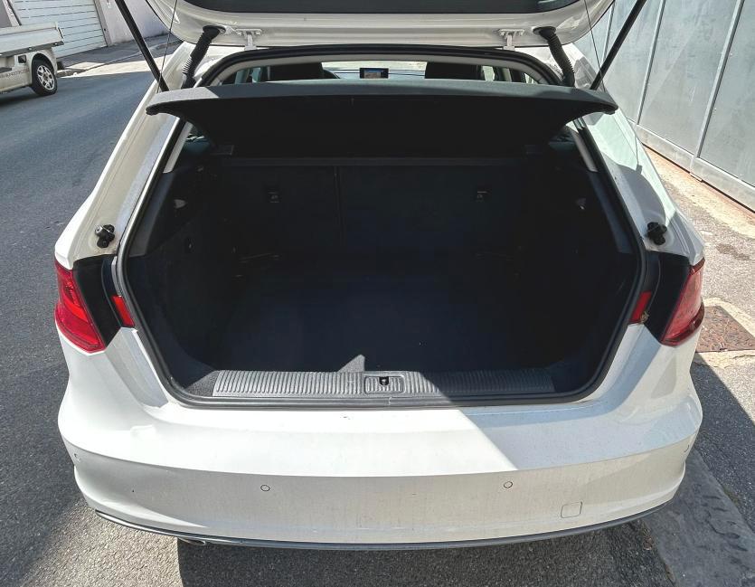 Audi A3 SPB 1.6 TDI clean diesel S tronic Ambition