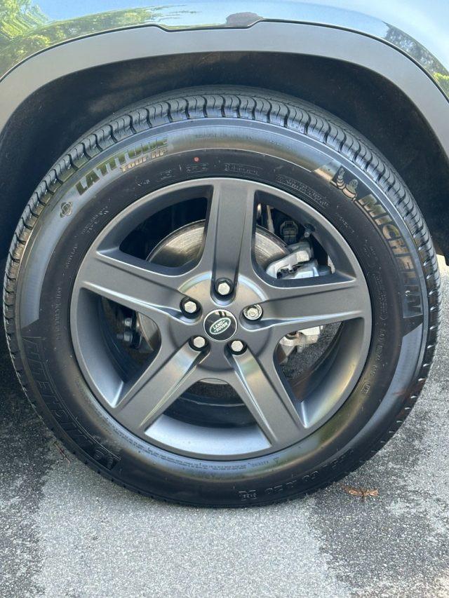 LAND ROVER Defender 90 3.0D I6 AWD Auto HSE