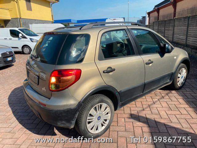 FIAT Sedici 1.6 16V 4x4 Dynamic