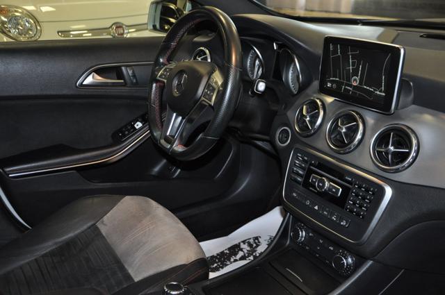 MERCEDES-BENZ GLA 200 CDI Automatic 4Matic PremiumE6* AMGTELC/XENO/PDC*