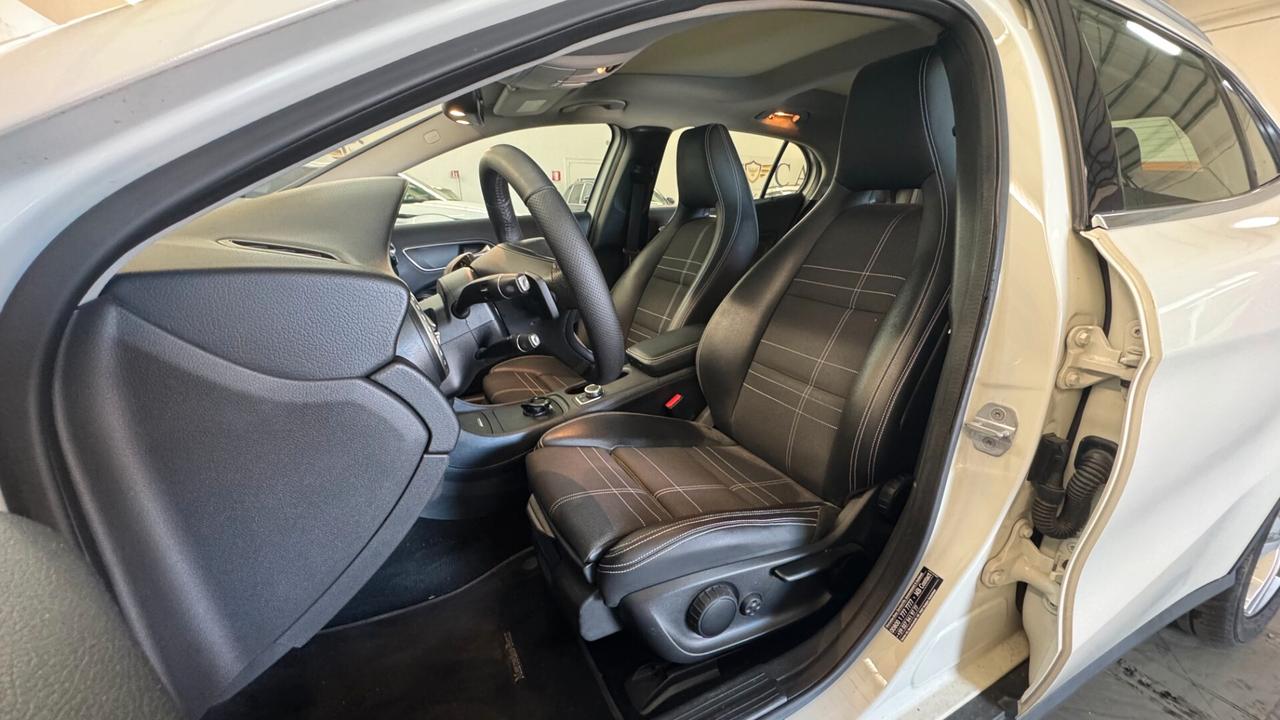 MERCEDES-BENZ GLA 220d SPORT 2.2 177CV - 2016