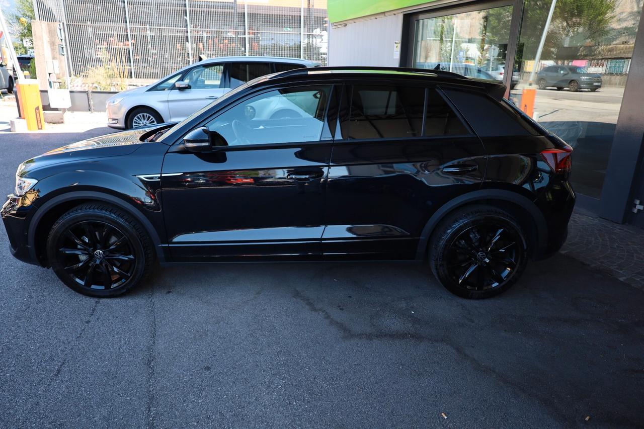 VOLKSWAGEN T-ROC 1.5 TSI ACT DSG R-Line BLACK EDITION