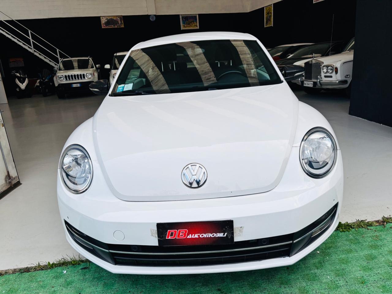 Volkswagen Maggiolino 1.6 TDI DSG Design