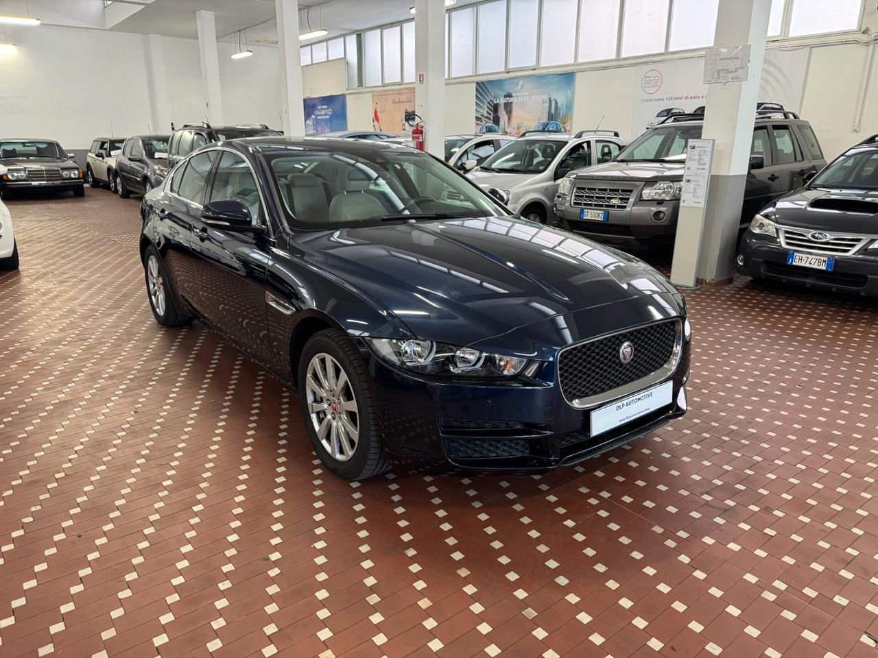 Jaguar XE 2.0 D Turbo 180 CV AWD aut. Portfolio - 4X4