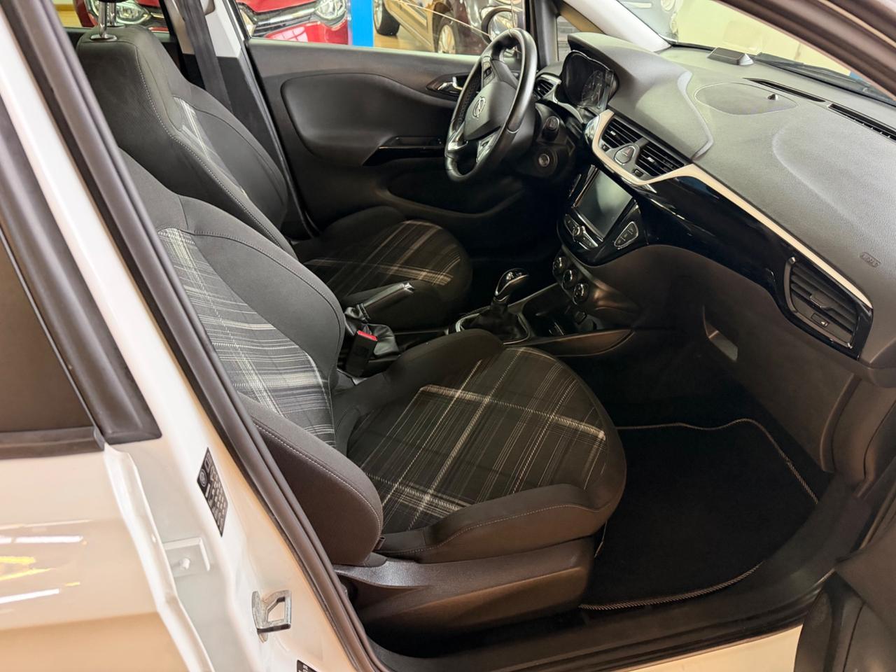 Opel Corsa 1.4 benz FULL OPT 2017 Automatic