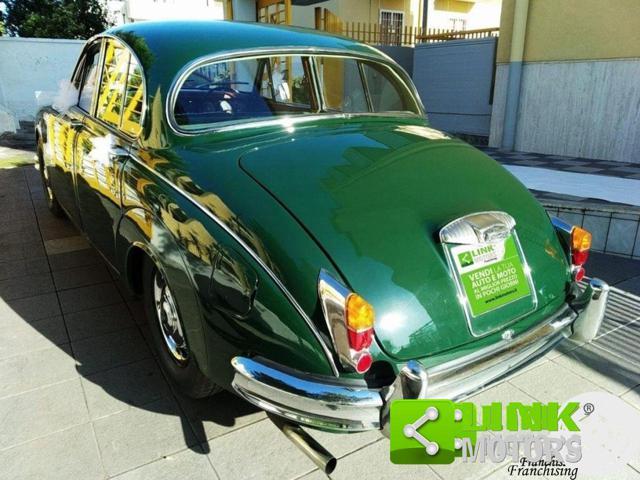 JAGUAR Daimler 250 V8 Saloon / Targa Oro ASI / Visibile a BARI