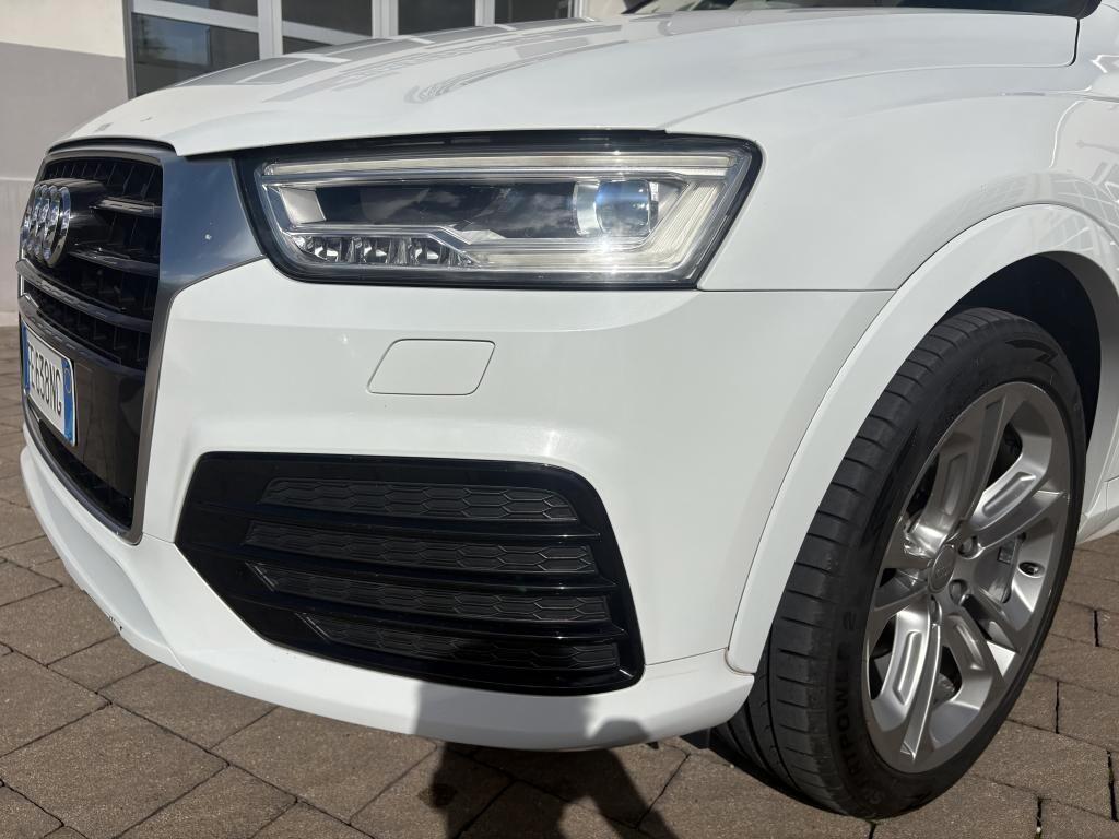 Audi Q3 2.0 TDI 150 CV S LINE EDITION
