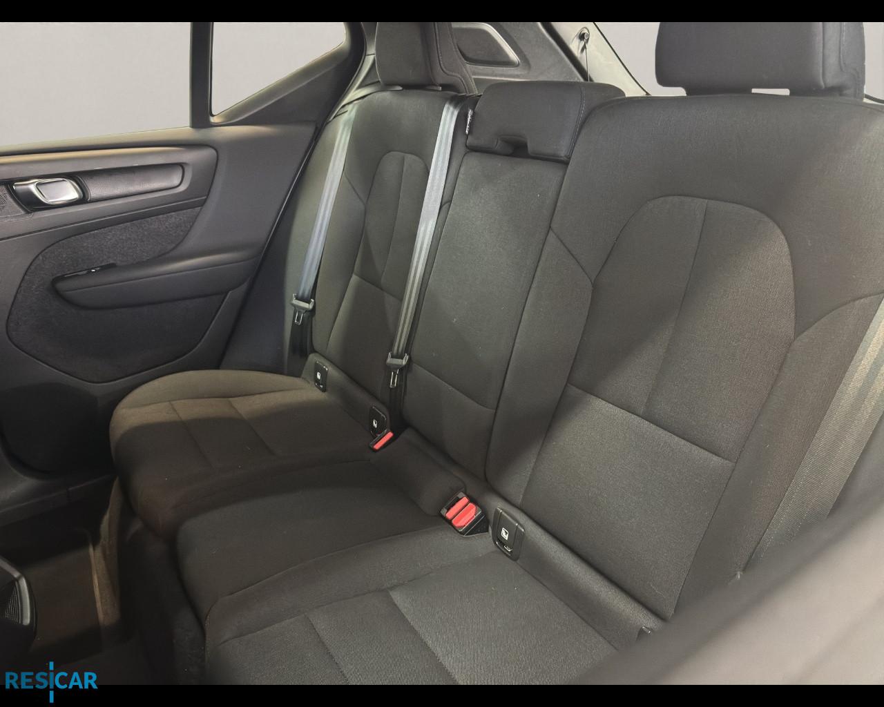 VOLVO XC40 N1 1.5 T2 Momentum Pro my21