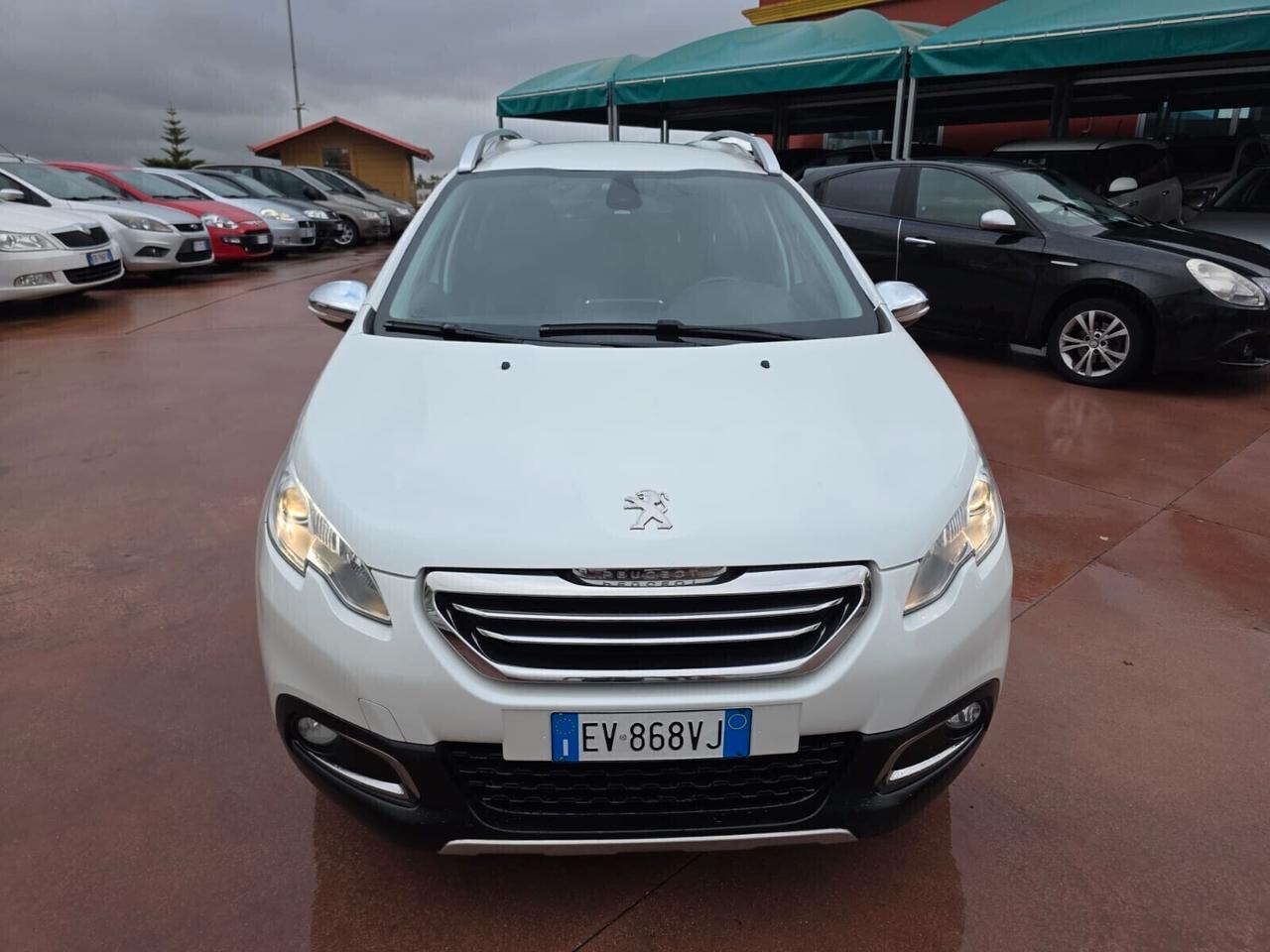 Peugeot 2008 1.6 e-HDi 115 CV Stop&Start Féline