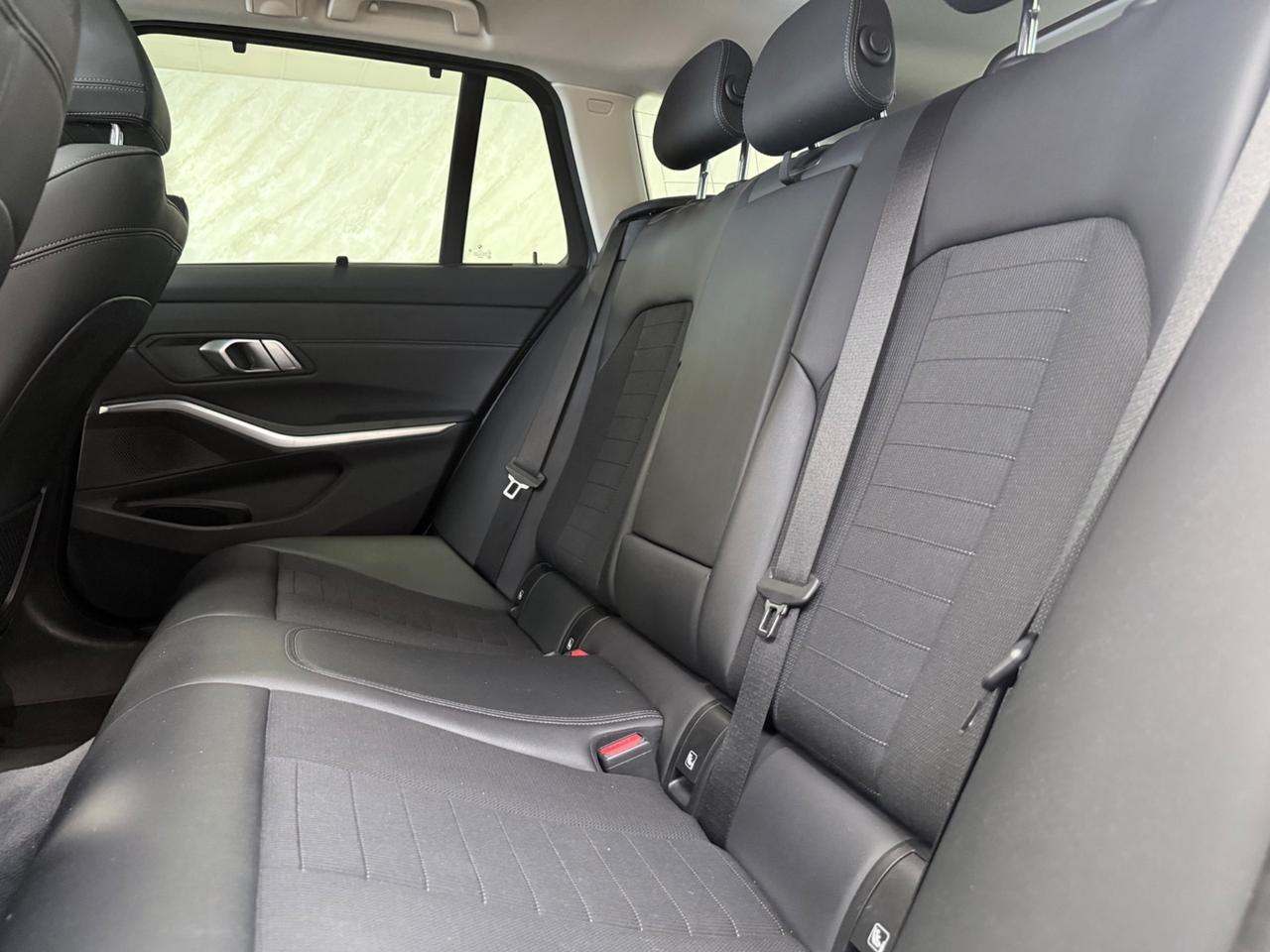 Bmw 318 318d 48V Touring Sport