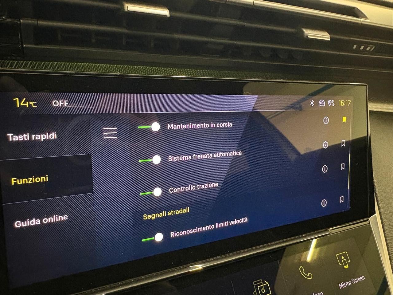 Peugeot 308 SW GT Hybrid 180 e-EAT8 PHEV SPOTICAR