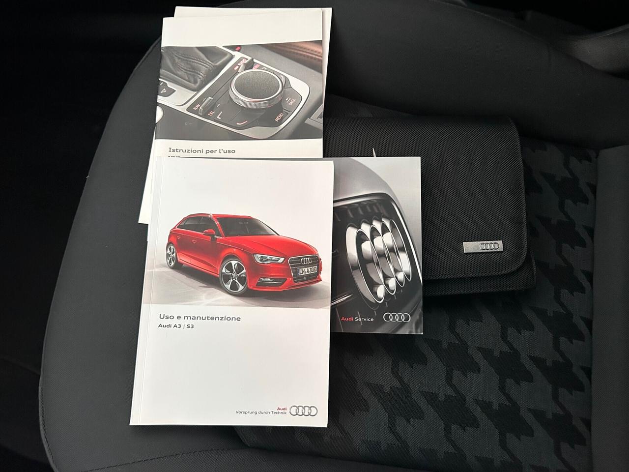 Audi A3 Sportback 1.6 TDI 110cv ADMIRED S-TRONIC E6