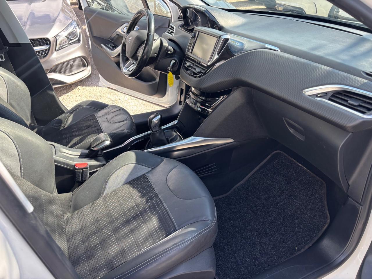 PEUGEOT 2008 1.6HDI 92CV ALLURE FULL OPT