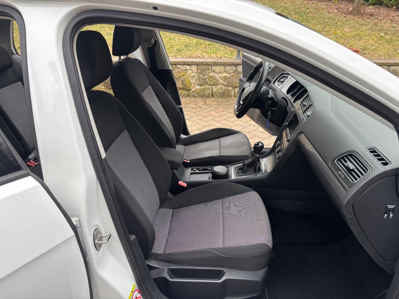 Volkswagen Golf 1.6 TDI 5p. 90CV