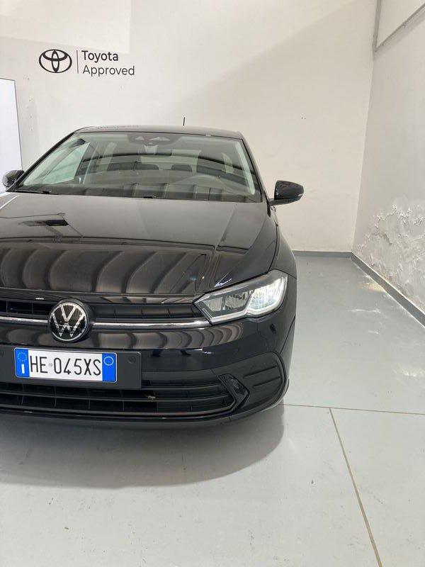 Volkswagen Polo 1.0 Young