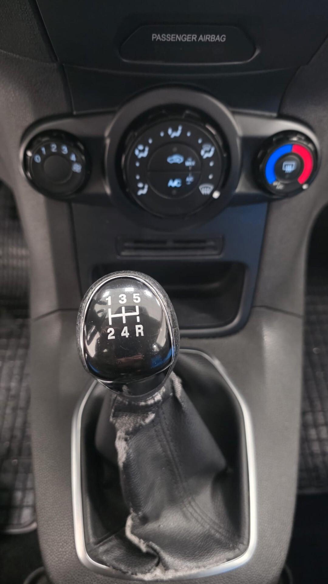 Ford Fiesta 1.2 60CV 5 porte Business