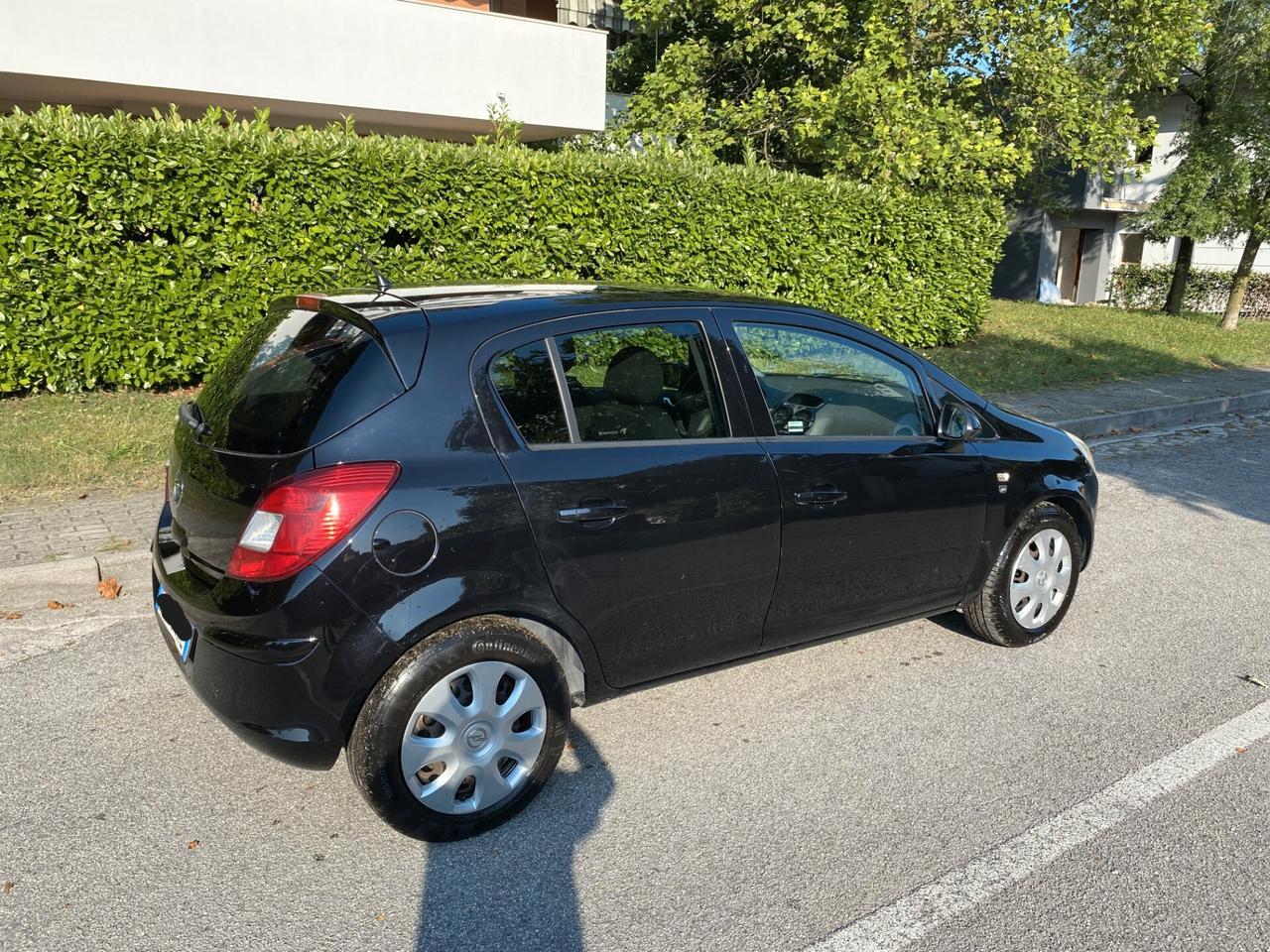 Opel Corsa 1.2 5 porte Club