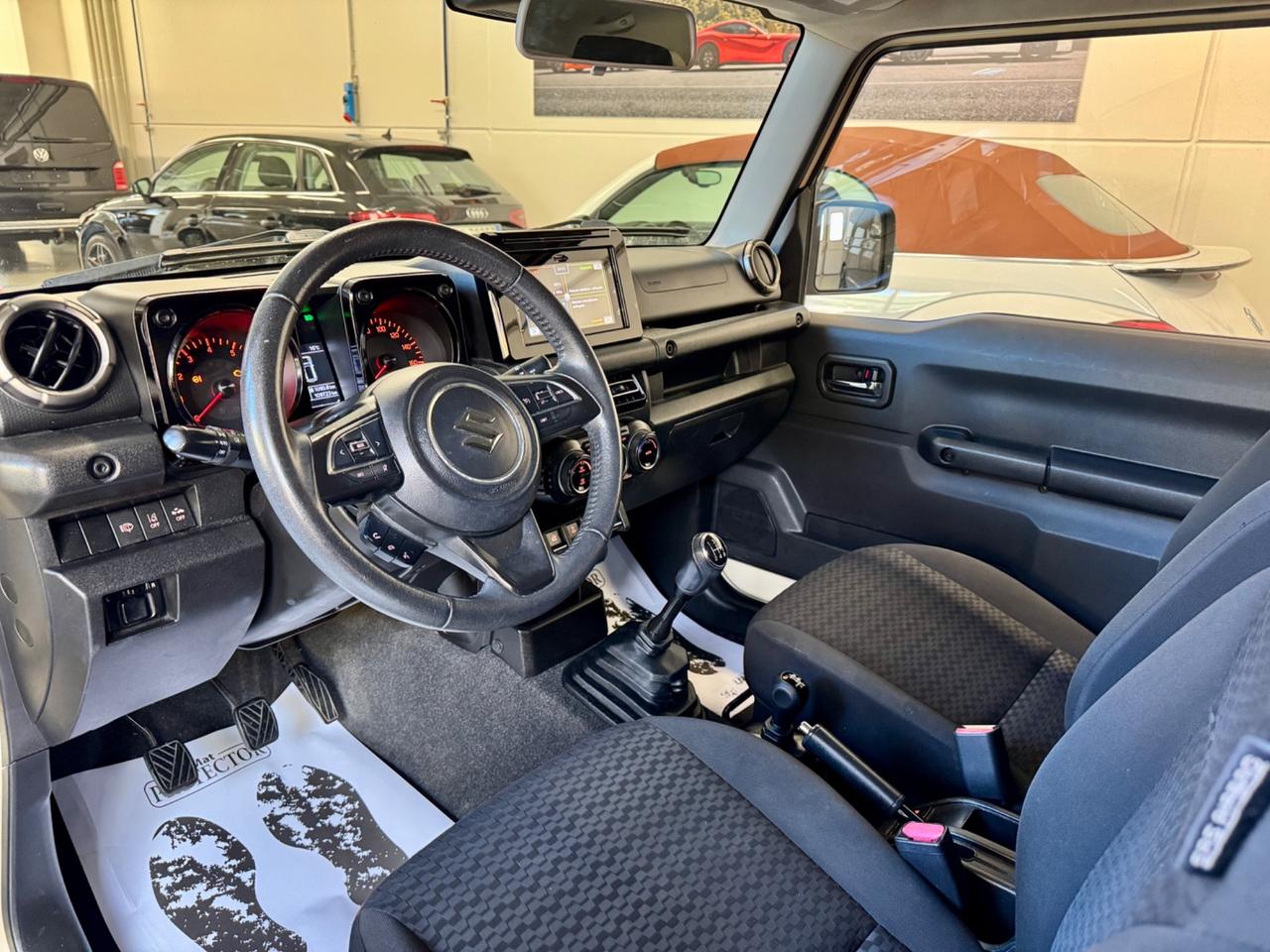 Suzuki Jimny - 4 POSTI VETTURA - FULL OPTIONAL
