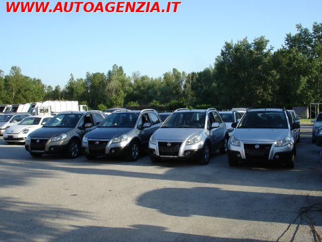 FIAT Sedici 1.9 MJT 4x4 Dynamic.