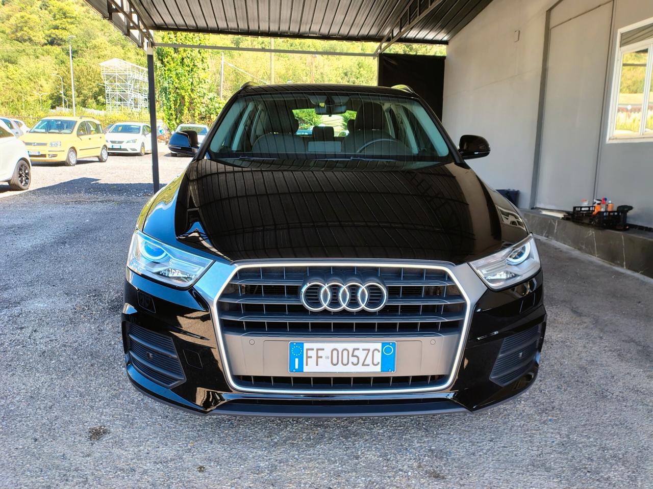 Audi Q3 2.0 TDI 120 CV S tronic Business
