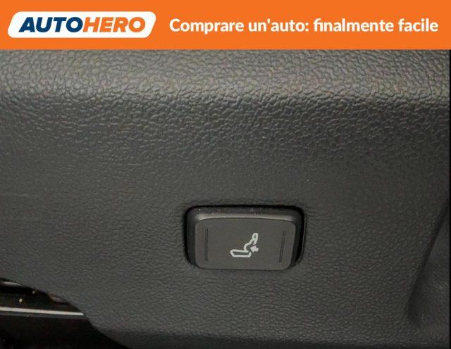 TOYOTA Corolla 1.8 Hybrid Business