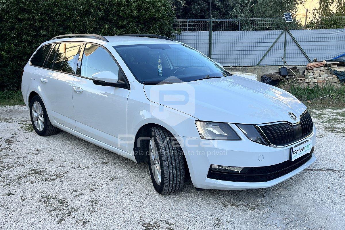 SKODA Octavia 1.6 TDI CR 115 CV DSG Wagon Executive