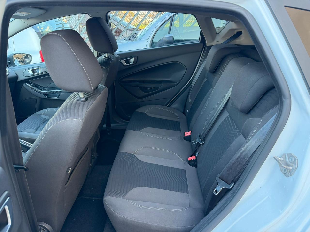 Ford Fiesta 1.5 TDCi 75CV 5 porte