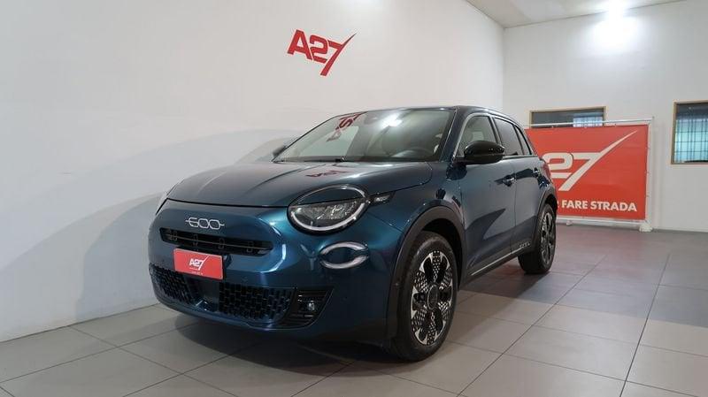 FIAT 600 600 1.2 hybrid La Prima 110cv auto