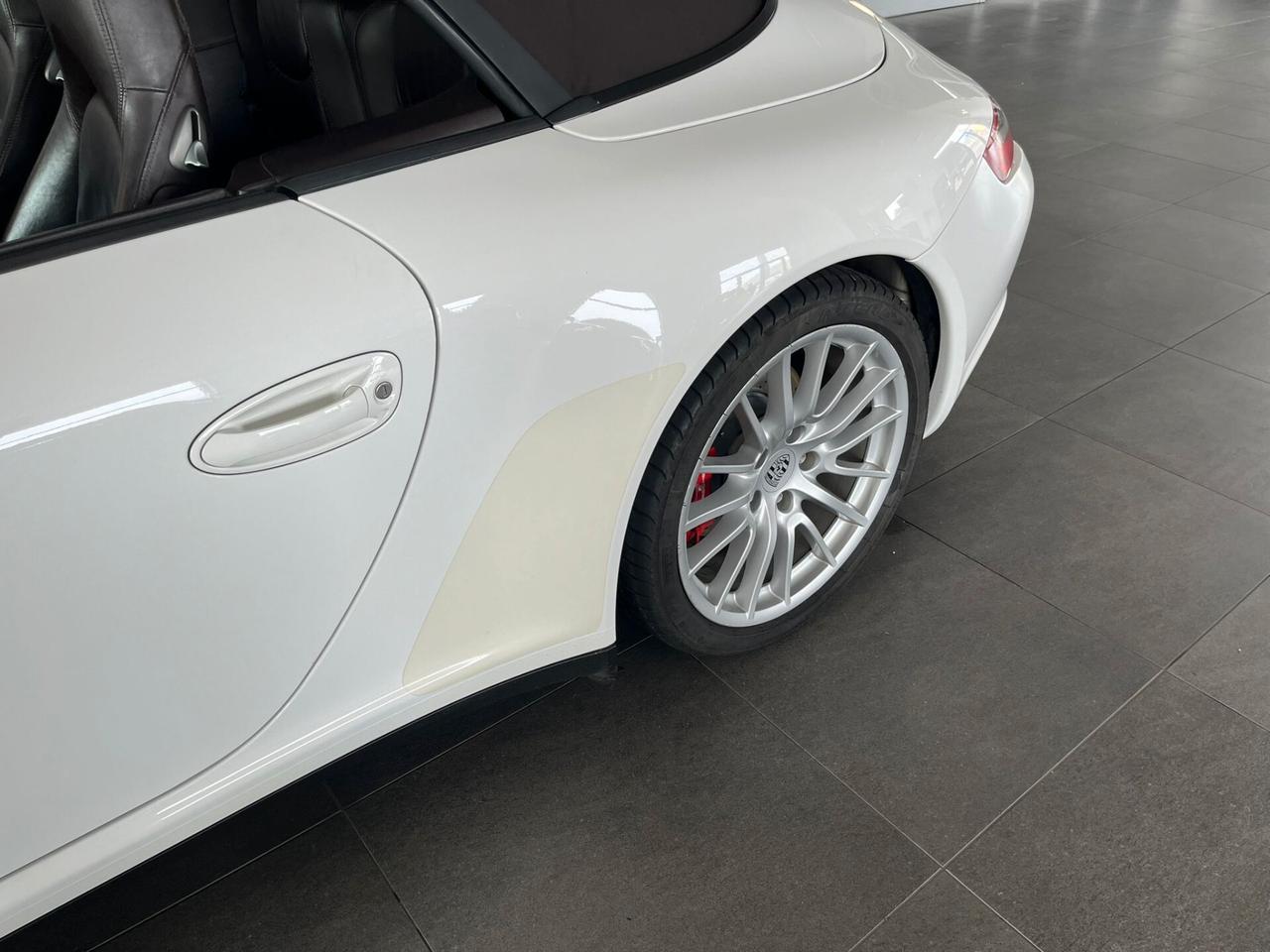 Porsche 911 Carrera 4S Cabriolet