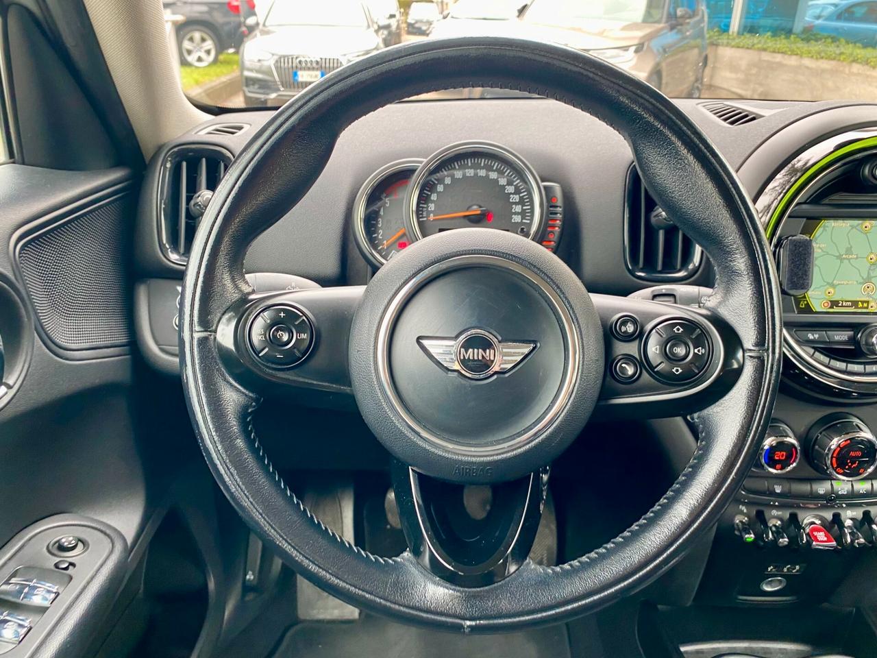 MINI Cooper D Countryman 2.0 Business 150cv IVA ESPOSTA