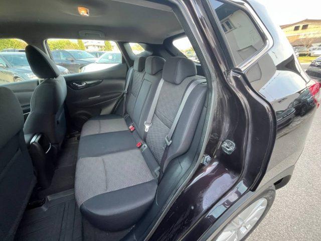 NISSAN Qashqai 1.2 DIG-T Acenta