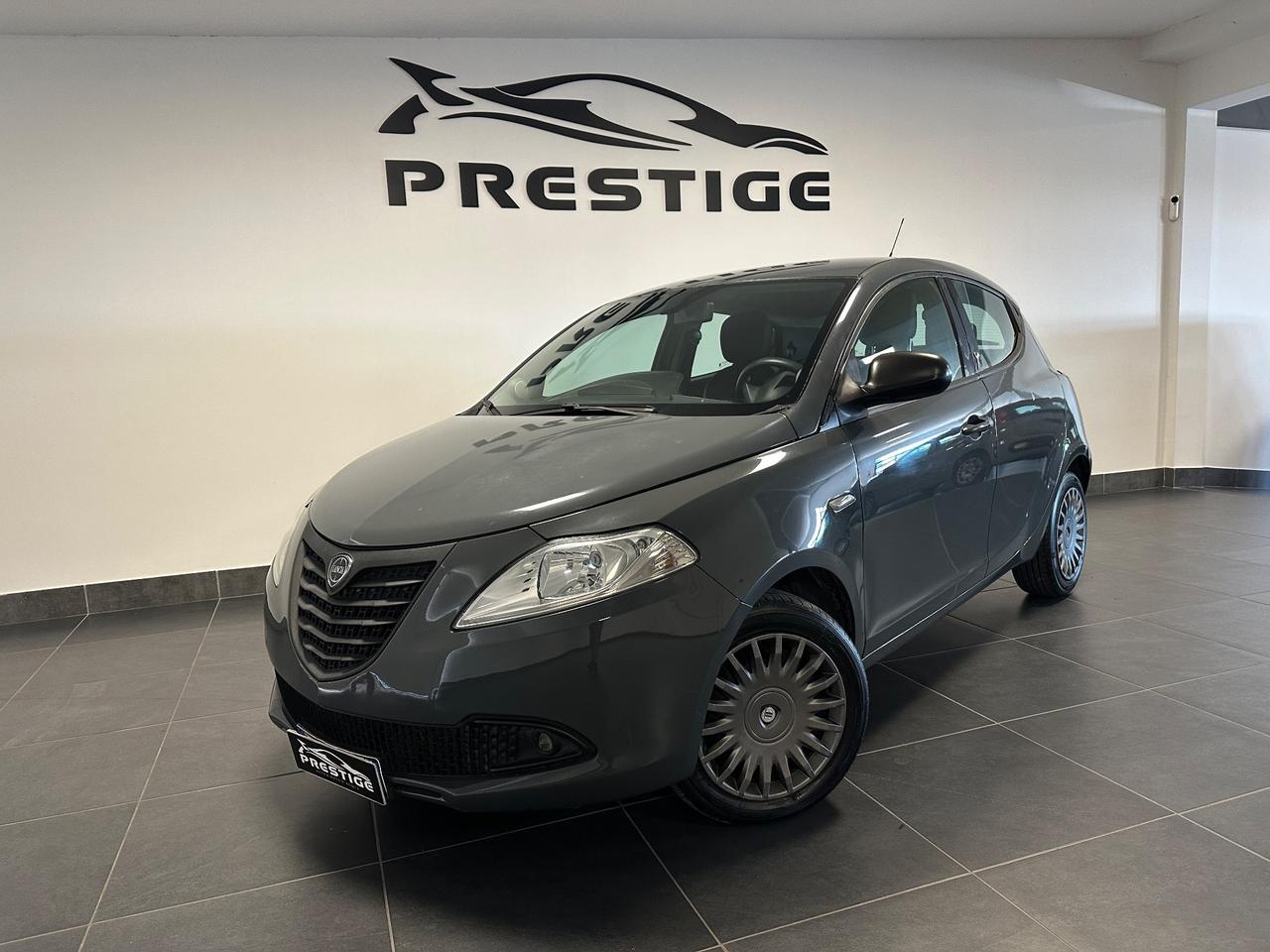 LANCIA YPSILON 1.3 MJT 95CV NEOPATENTATI