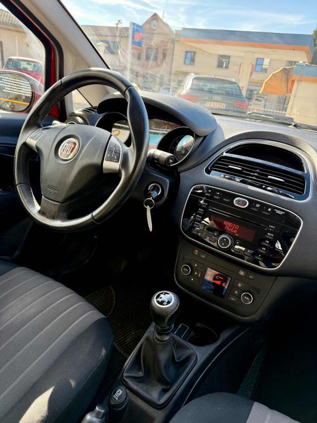 FIAT Punto 1.4 8V 5 porte Natural Power Street