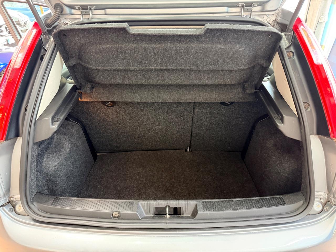 Fiat G.Punto 1.4benz 77cv Neopatentati