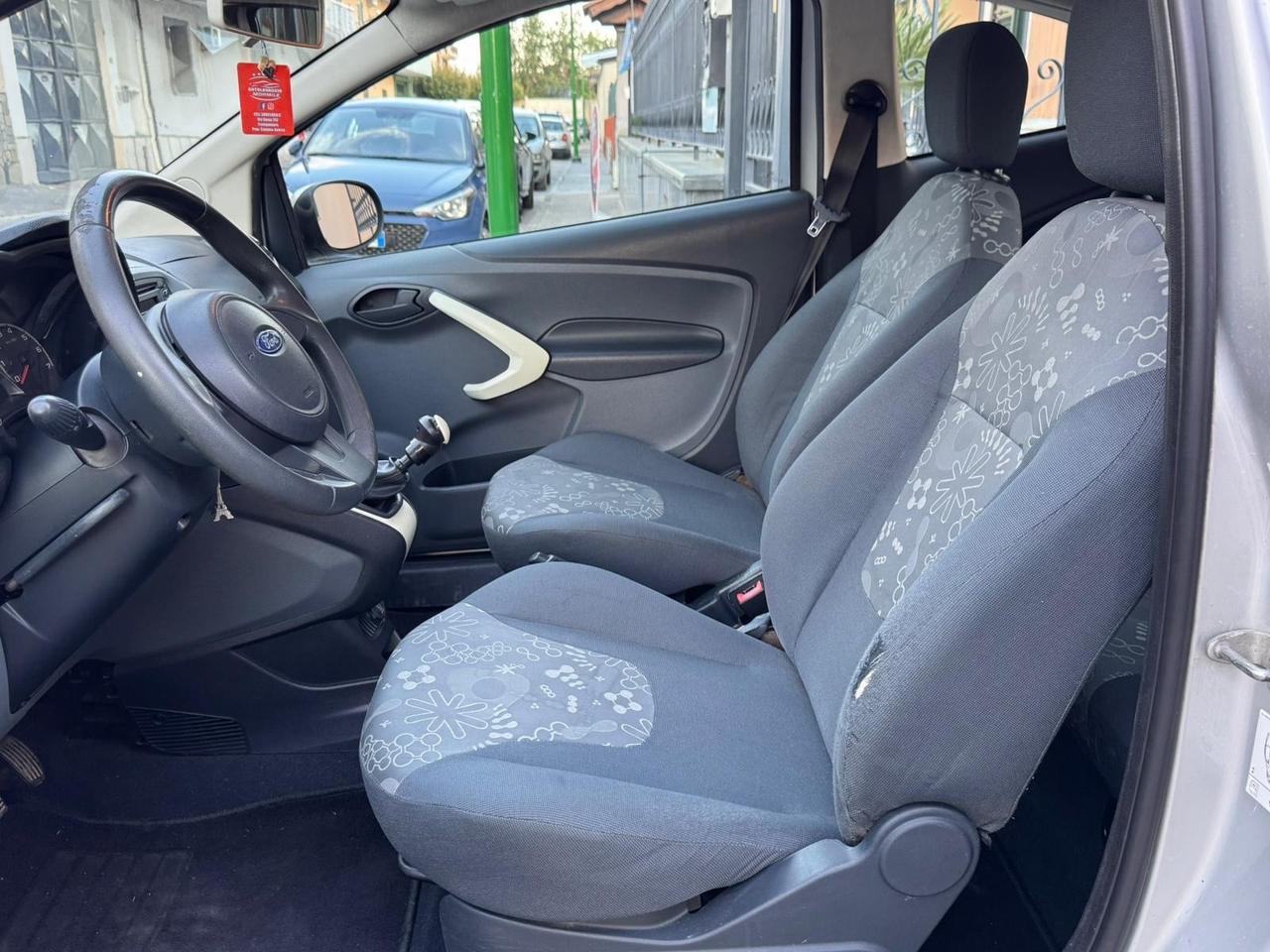 Ford Ka 1.3 TDCi 75CV Titanium