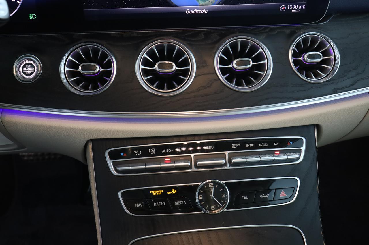 MERCEDES Classe E Cpé (C238) E 220 d 4Matic AMG-Line/Premium