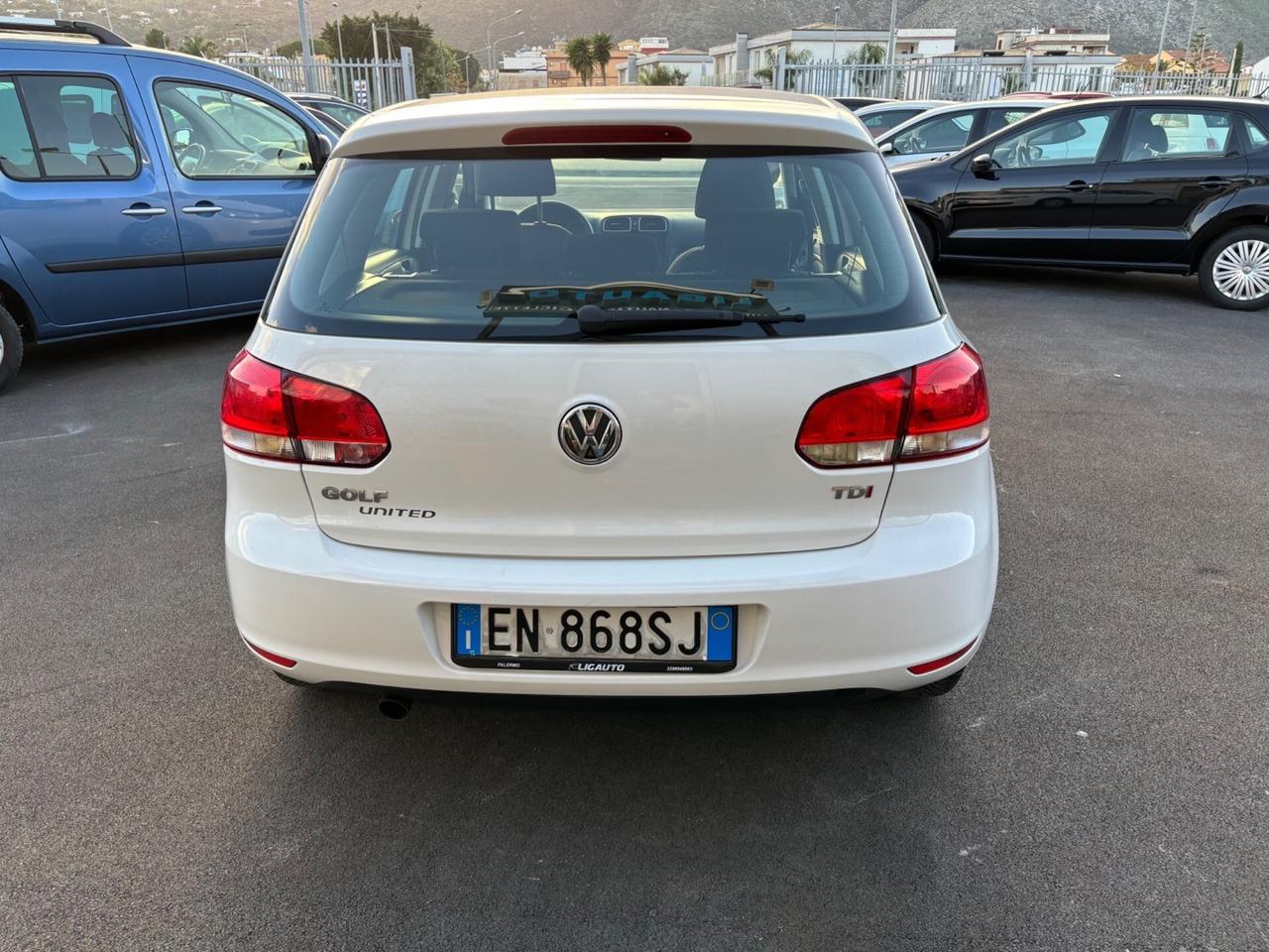 Volkswagen Golf 1.6 TDI DPF 5p. United