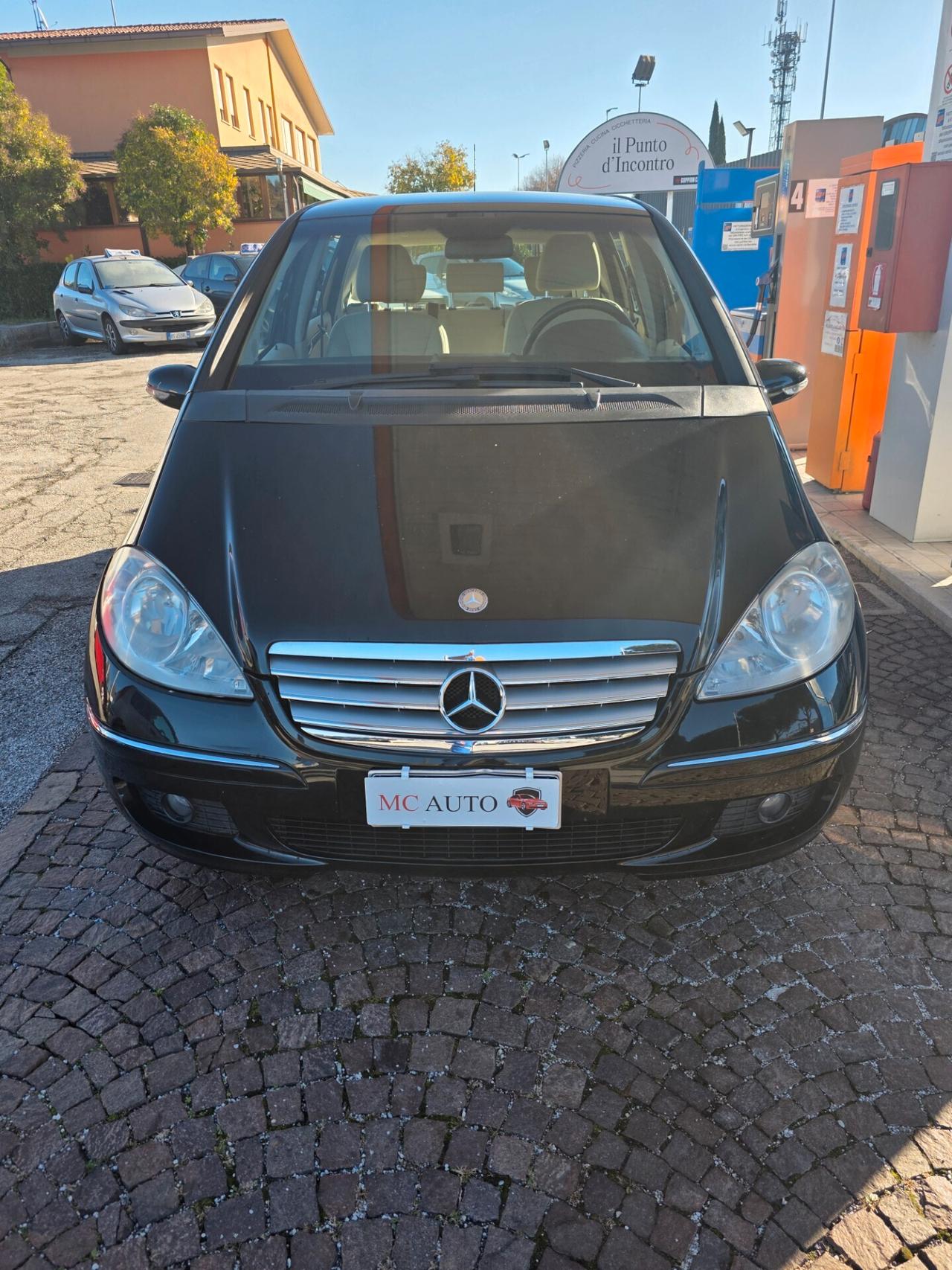Mercedes-benz A 150 Elegance con 146.000km Neopatentati ok